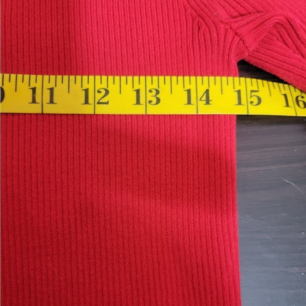 Womens Red Top - Picture 2 of 9